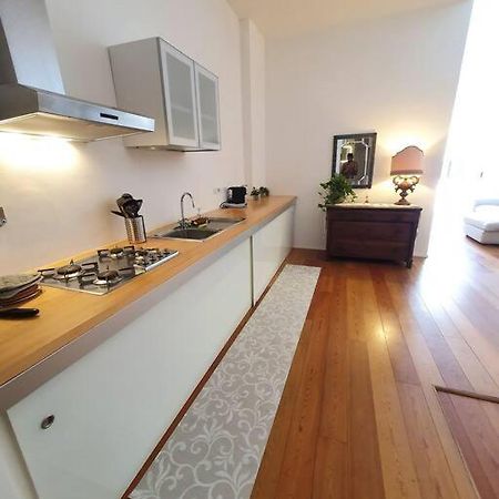 Daisy Apartment - City Center La Spezia Dış mekan fotoğraf