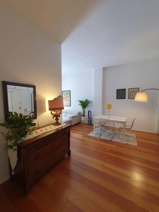 Daisy Apartment - City Center La Spezia Dış mekan fotoğraf