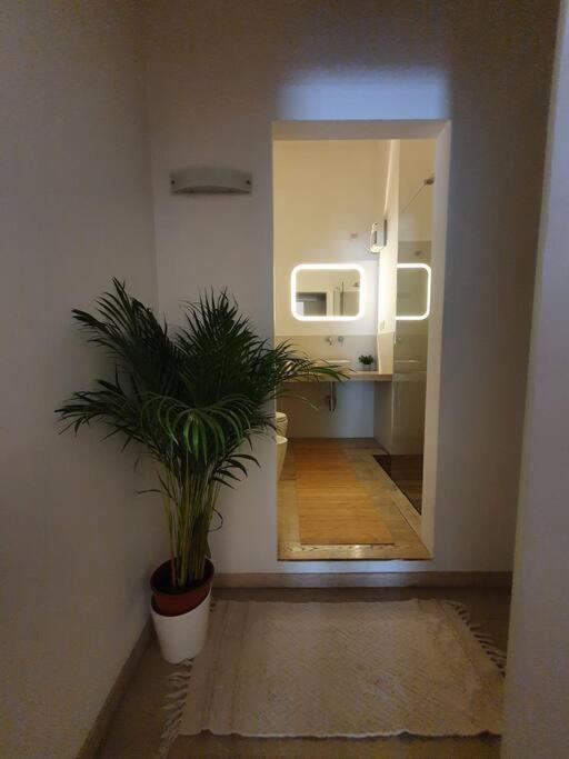 Daisy Apartment - City Center La Spezia Dış mekan fotoğraf